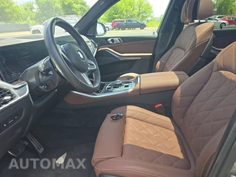 2026 BMW X5 Sports Activity Vehicle M60i xDrive – miniatura 7