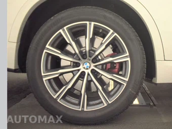 2026 BMW X5 Sports Activity Vehicle M60i xDrive - miniatura 11