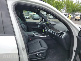 2026 BMW X5 Sports Activity Vehicle M60i xDrive - miniatura 14