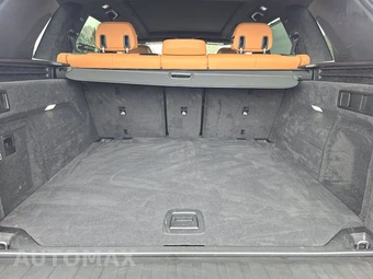 2026 BMW X5 Sports Activity Vehicle M60i xDrive - miniatura 17