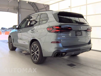 2026 BMW X5 Sports Activity Vehicle M60i xDrive - miniatura 8