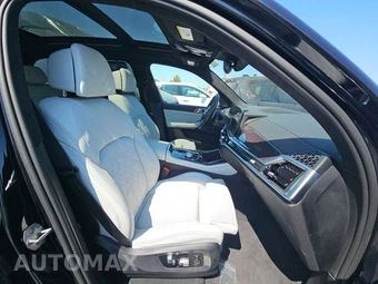2026 BMW X5 Sports Activity Vehicle M60i xDrive - miniatura 8