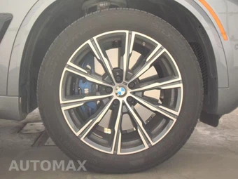 2026 BMW X5 Sports Activity Vehicle M60i xDrive – miniatura 10