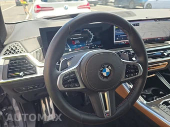 2026 BMW X5 Sports Activity Vehicle M60i xDrive – miniatura 16