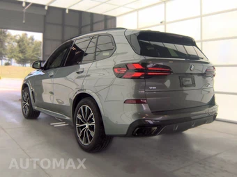 2026 BMW X5 Sports Activity Vehicle M60i xDrive – miniatura 8