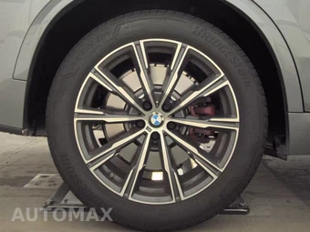 2026 BMW X5 Sports Activity Vehicle M60i xDrive - miniatura 11