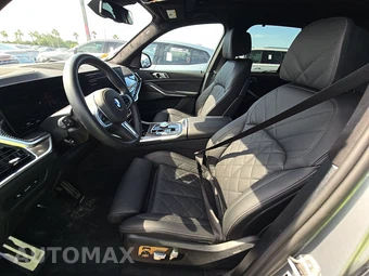 2026 BMW X5 Sports Activity Vehicle M60i xDrive - miniatura 13
