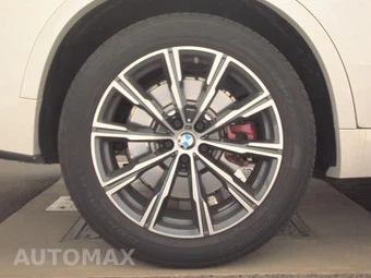 2026 BMW X5 Sports Activity Vehicle M60i xDrive - miniatura 11
