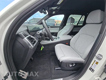 2026 BMW X5 Sports Activity Vehicle M60i xDrive - miniatura 7