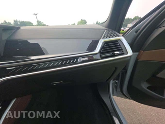 2026 BMW X5 Sports Activity Vehicle M60i xDrive – miniatura 19