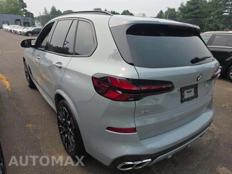 2026 BMW X5 Sports Activity Vehicle M60i xDrive – miniatura 2