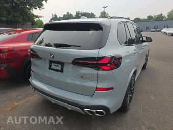 2026 BMW X5 Sports Activity Vehicle M60i xDrive – miniatura 3