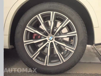 2026 BMW X5 Sports Activity Vehicle M60i xDrive - miniatura 12