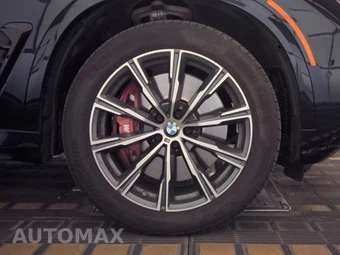 2026 BMW X5 Sports Activity Vehicle M60i xDrive - miniatura 10