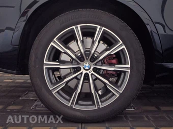 2026 BMW X5 Sports Activity Vehicle M60i xDrive - miniatura 11