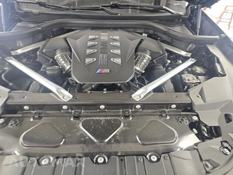 2026 BMW X5 Sports Activity Vehicle M60i xDrive - miniatura 16