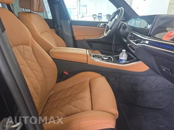 2026 BMW X5 Sports Activity Vehicle M60i xDrive - miniatura 8