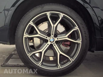 2026 BMW X5 Sports Activity Vehicle M60i xDrive - miniatura 11