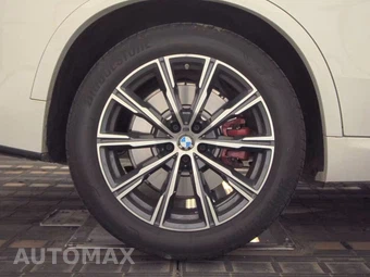 2026 BMW X5 Sports Activity Vehicle M60i xDrive - miniatura 11