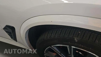 2026 BMW X5 Sports Activity Vehicle M60i xDrive - miniatura 31