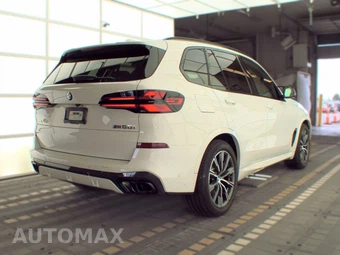 2026 BMW X5 Sports Activity Vehicle M60i xDrive - miniatura 5