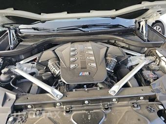 2026 BMW X5 Sports Activity Vehicle M60i xDrive - miniatura 16