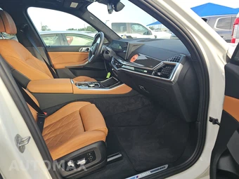 2026 BMW X5 Sports Activity Vehicle M60i xDrive - miniatura 8