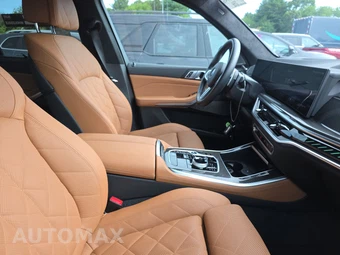 2026 BMW X5 Sports Activity Vehicle M60i xDrive - miniatura 8