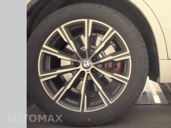 2026 BMW X5 Sports Activity Vehicle M60i xDrive - miniatura 11