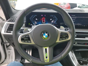 2026 BMW X5 Sports Activity Vehicle M60i xDrive - miniatura 16