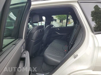 2026 BMW X5 Sports Activity Vehicle M60i xDrive - miniatura 19