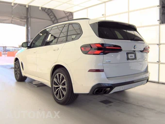 2026 BMW X5 Sports Activity Vehicle M60i xDrive - miniatura 8