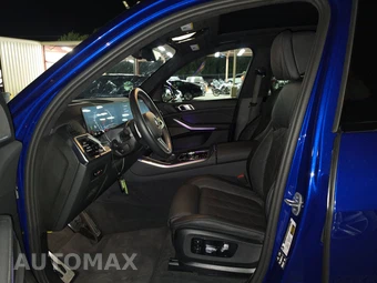 2026 BMW X5 Sports Activity Vehicle M60i xDrive - miniatura 13