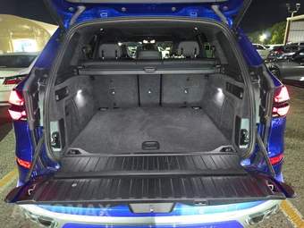 2026 BMW X5 Sports Activity Vehicle M60i xDrive - miniatura 23