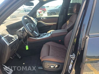 2026 BMW X5 Sports Activity Vehicle M60i xDrive - miniatura 13
