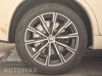 2026 BMW X5 Sports Activity Vehicle M60i xDrive - miniatura 11