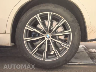 2026 BMW X5 Sports Activity Vehicle M60i xDrive - miniatura 12
