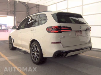 2026 BMW X5 Sports Activity Vehicle M60i xDrive - miniatura 8