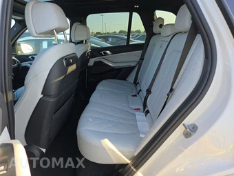 2026 BMW X5 Sports Activity Vehicle M60i xDrive - miniatura 19