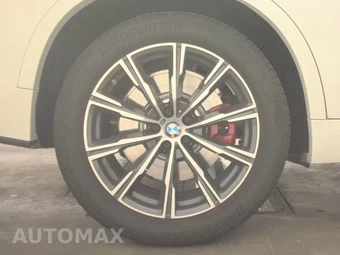 2026 BMW X5 Sports Activity Vehicle M60i xDrive - miniatura 11