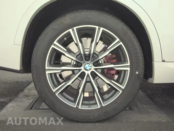 2026 BMW X5 Sports Activity Vehicle M60i xDrive - miniatura 11