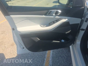 2026 BMW X5 Sports Activity Vehicle M60i xDrive - miniatura 15