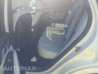 2026 BMW X5 Sports Activity Vehicle M60i xDrive - miniatura 19
