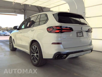 2026 BMW X5 Sports Activity Vehicle M60i xDrive - miniatura 8