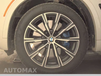 2026 BMW X5 Sports Activity Vehicle M60i xDrive - miniatura 9