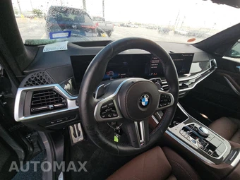 2026 BMW X5 Sports Activity Vehicle M60i xDrive – miniatura 11