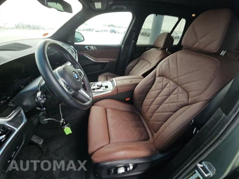 2026 BMW X5 Sports Activity Vehicle M60i xDrive – miniatura 7