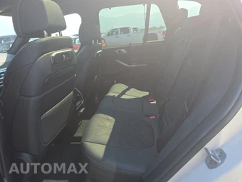 2026 BMW X5 Sports Activity Vehicle M60i xDrive - miniatura 13