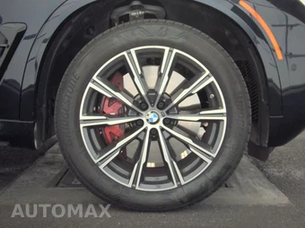 2026 BMW X5 Sports Activity Vehicle M60i xDrive – miniatura 10