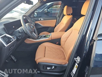 2026 BMW X5 Sports Activity Vehicle M60i xDrive – miniatura 13